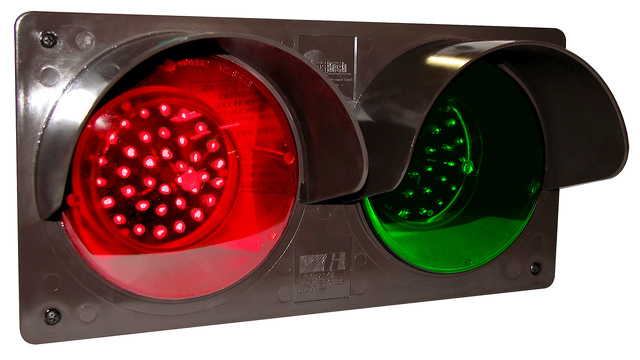 LED Traffic Controller Signal (Horizontal) | 108982 | TAPCO - Traffic ...